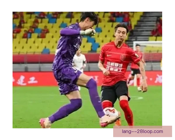中超焦点战成都蓉城主场迎战上海海港门票全部售罄 中超焦点战成都蓉城主场迎战上海海港门票全部售罄